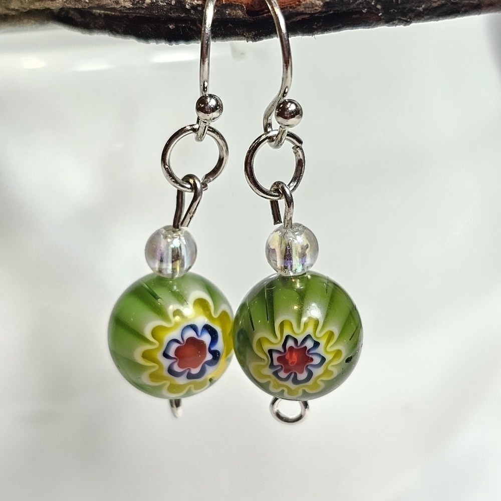 Handmade Simple Cute Murano Millefiori Green Beaded Dangling Drop Earrings